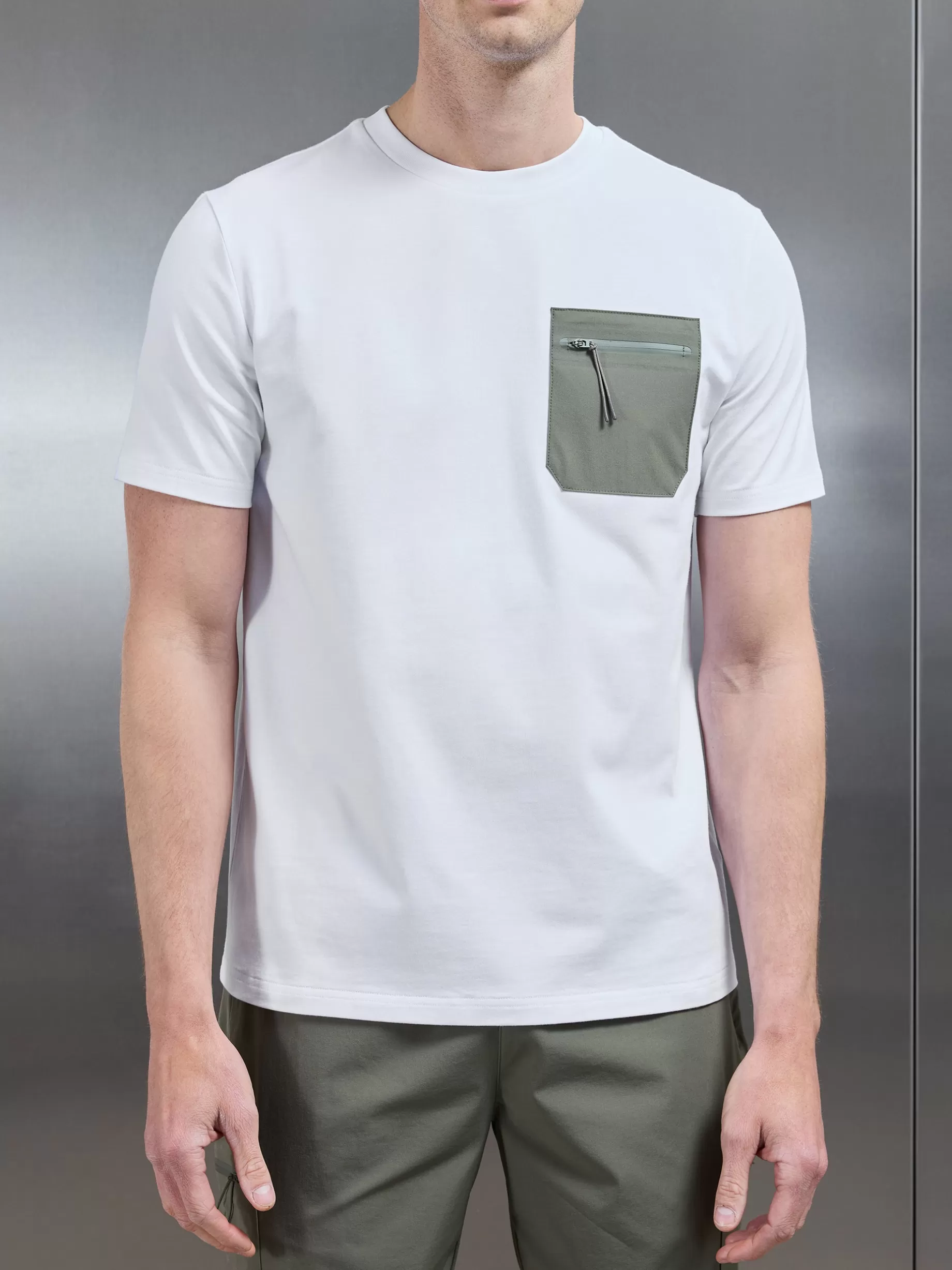 Cheap ARNE Active Cargo Pocket T-Shirt - White Olive WhiteOlive