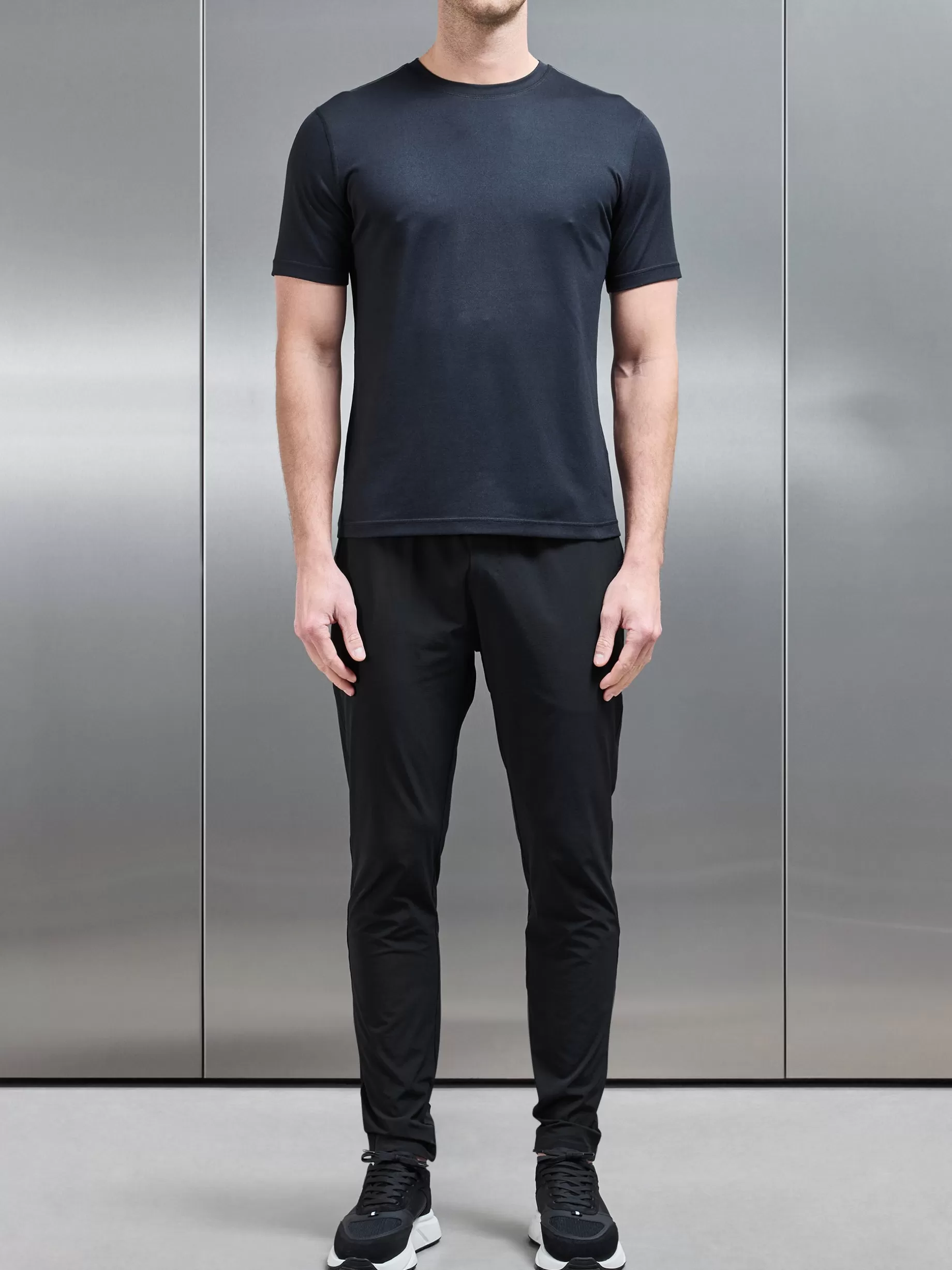 Best ARNE Active Essential T-Shirt - Black