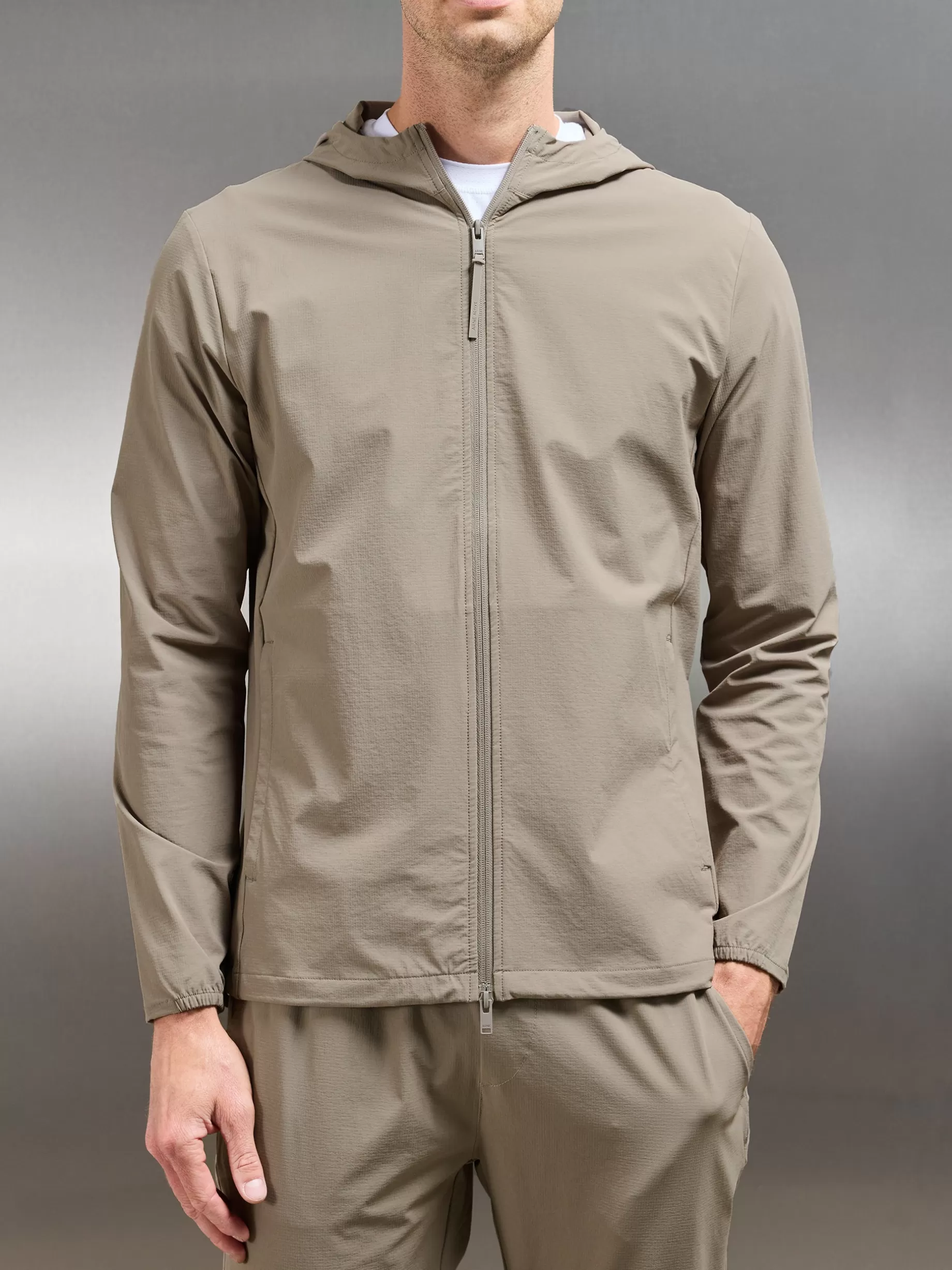 Hot ARNE Active Technical Windbreaker - Taupe