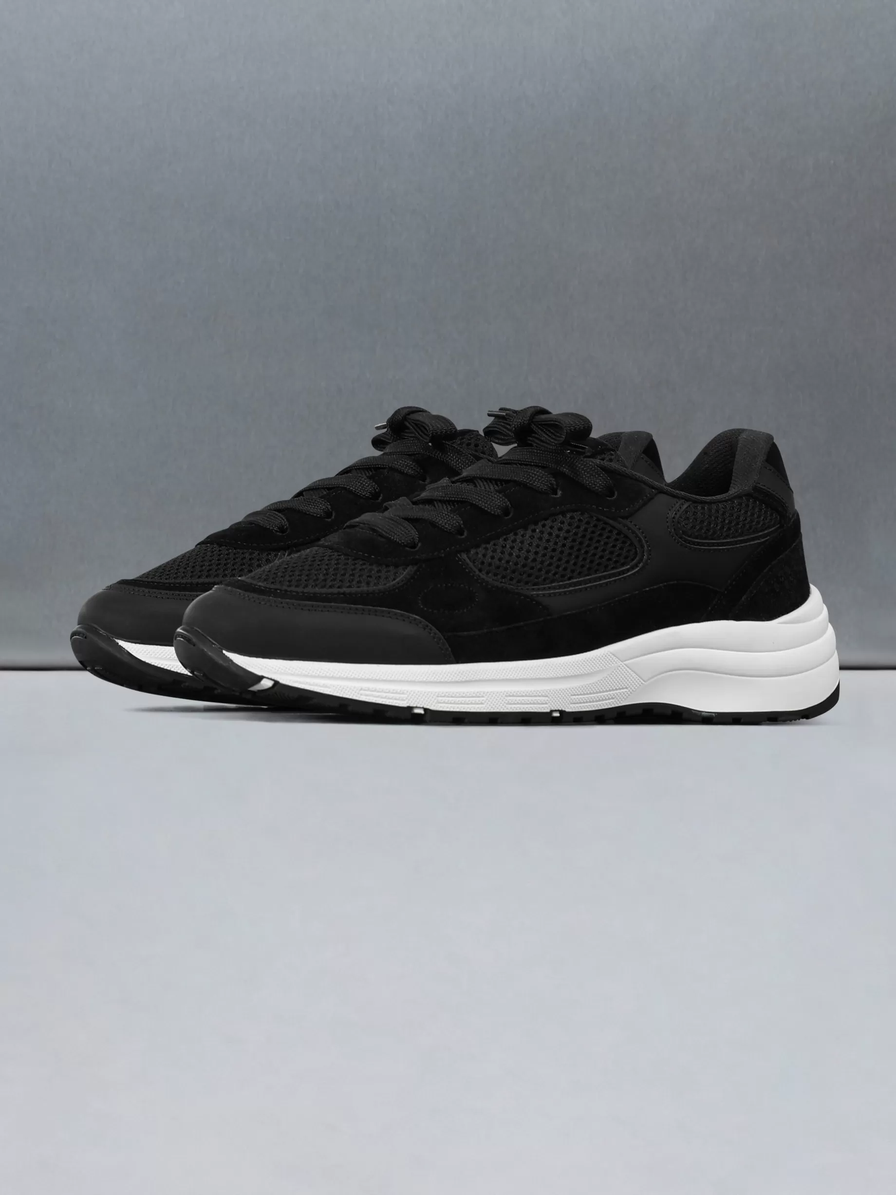 Store ARNE Apollo Runner - Black