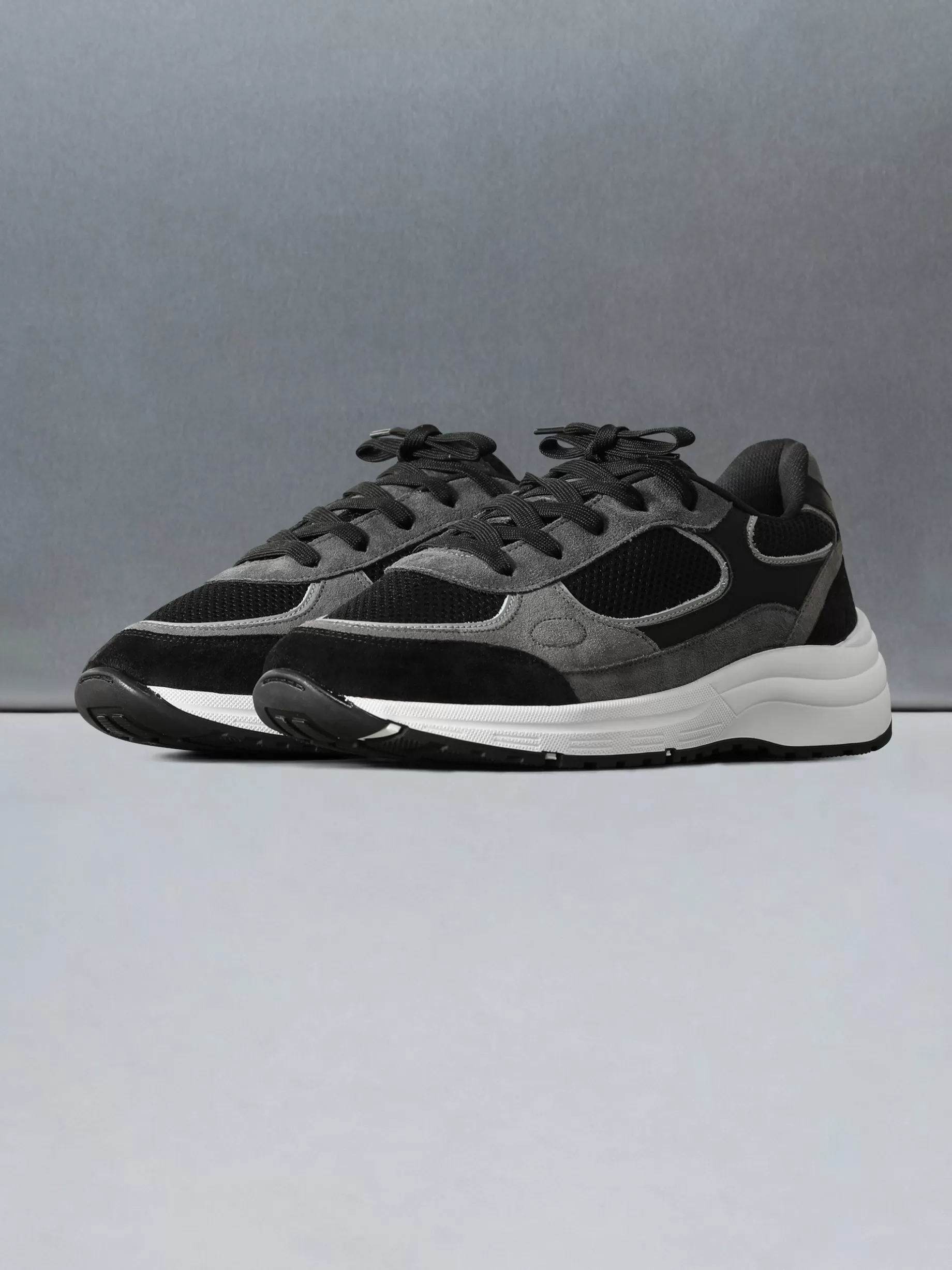 Flash Sale ARNE Apollo Runner - Black Charcoal BlackCharcoal