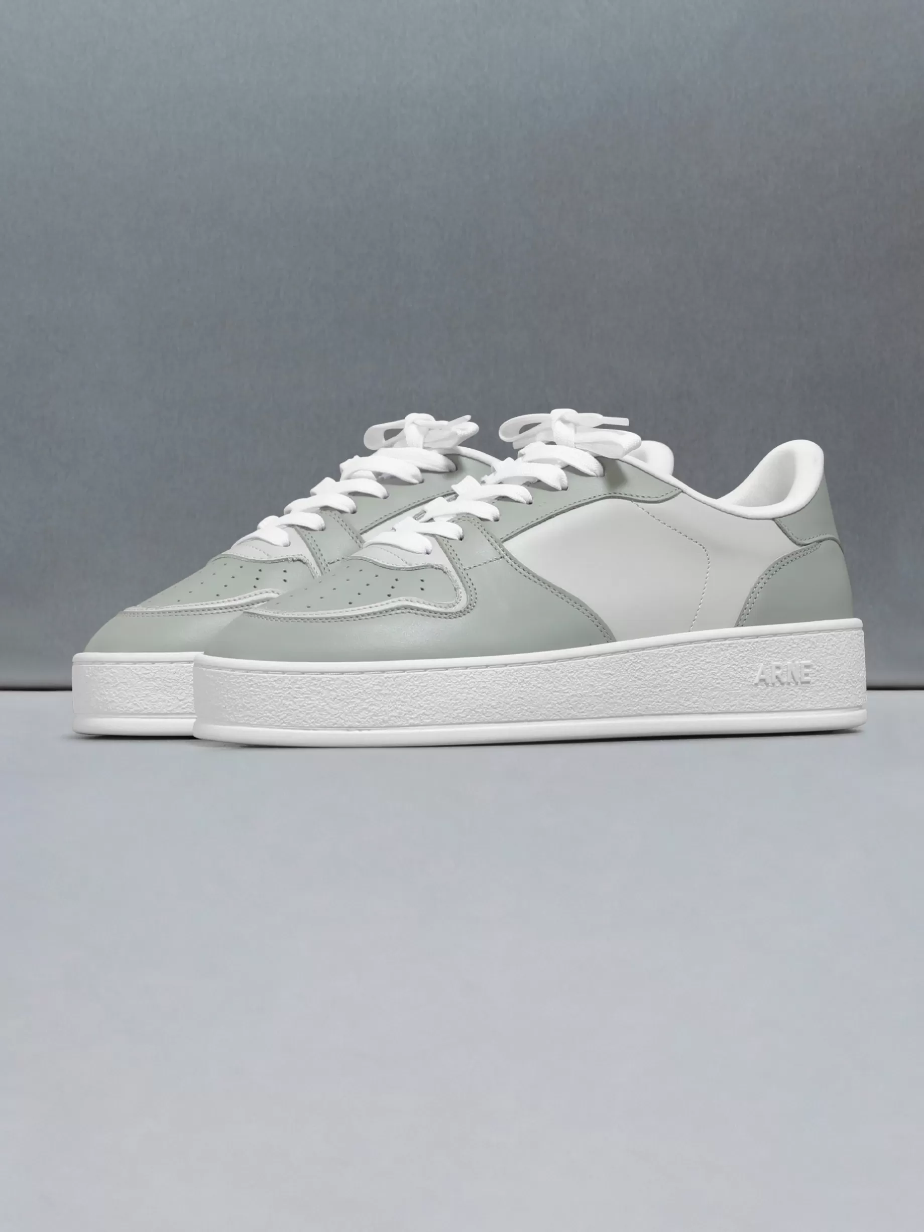 Sale ARNE Arena Trainer - Stone