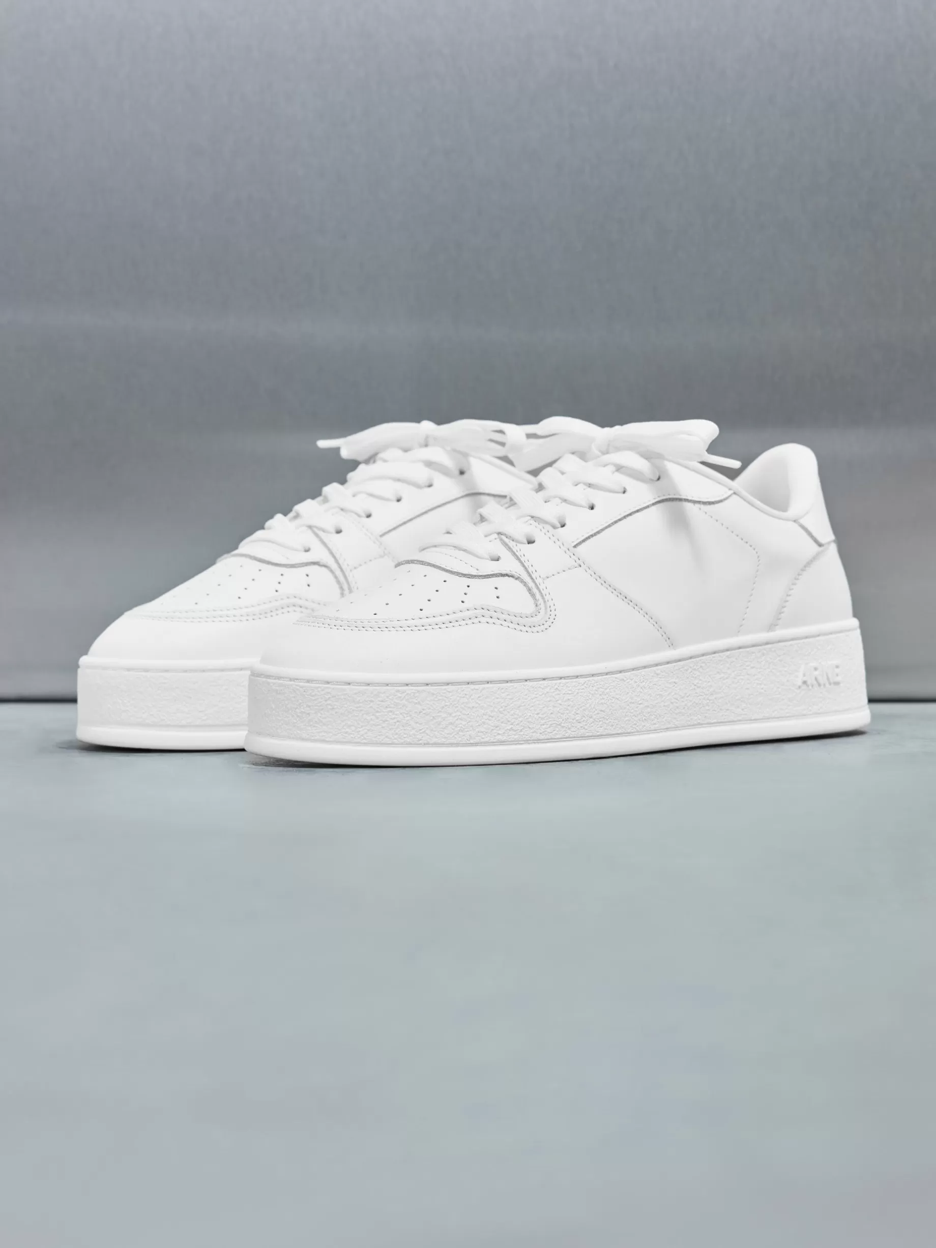 Store ARNE Arena Trainer - Triple White TripleWhite