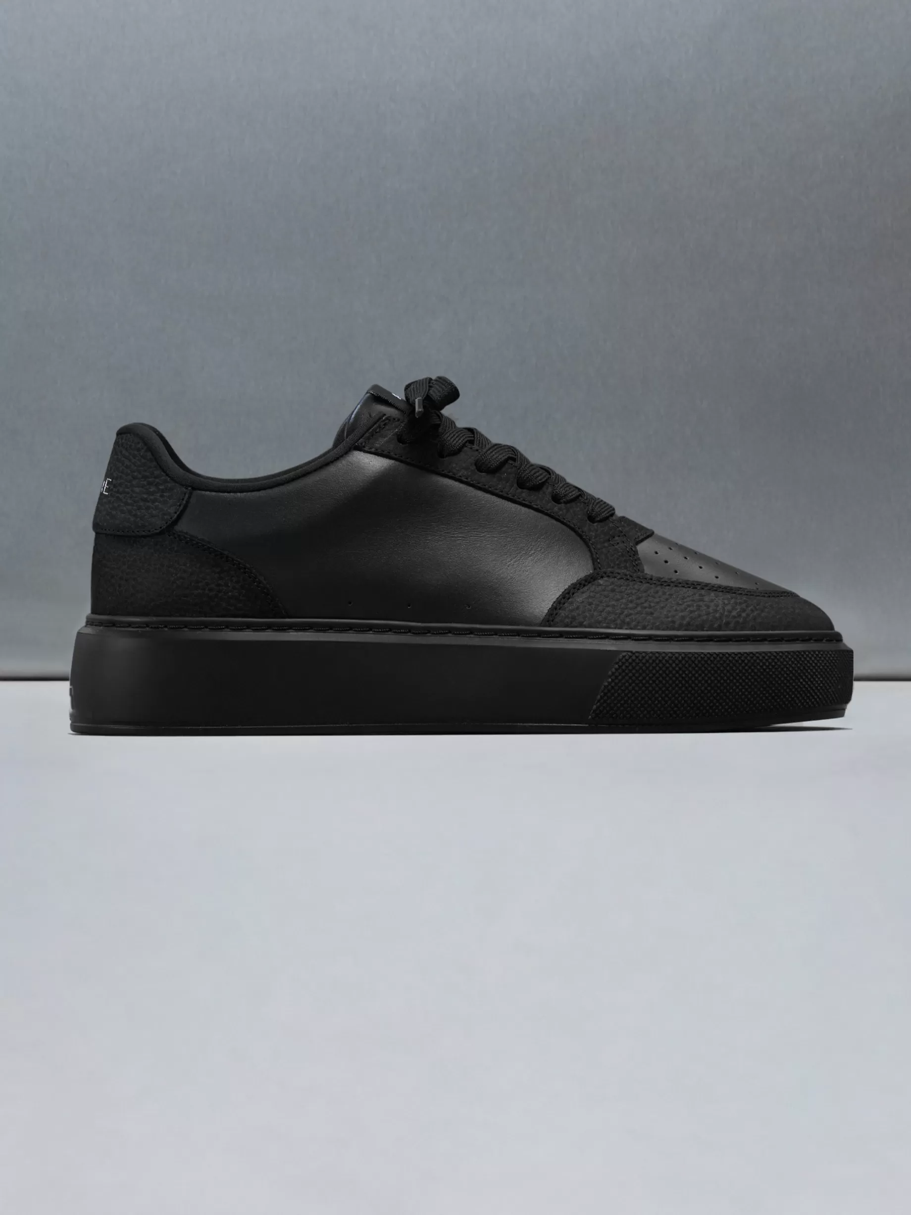 Shop ARNE Court Trainer 2.0 - Triple Black TripleBlack