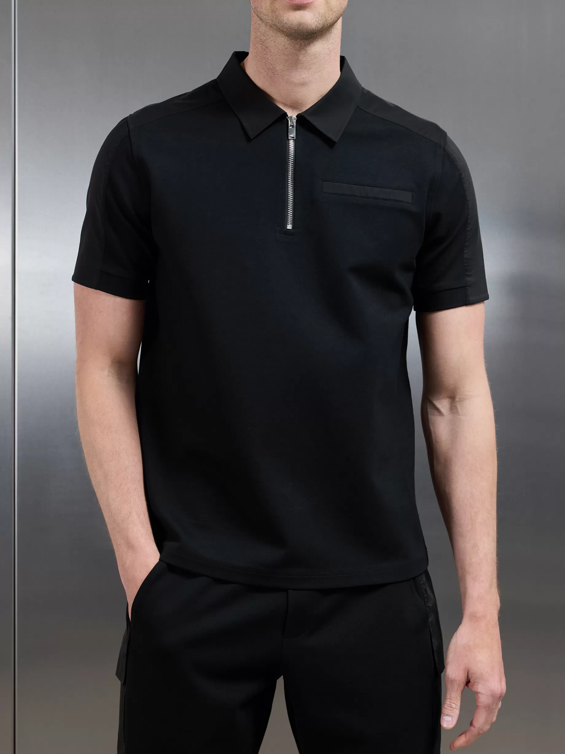 Fashion ARNE Hybrid Cargo Zip Polo Shirt - Black