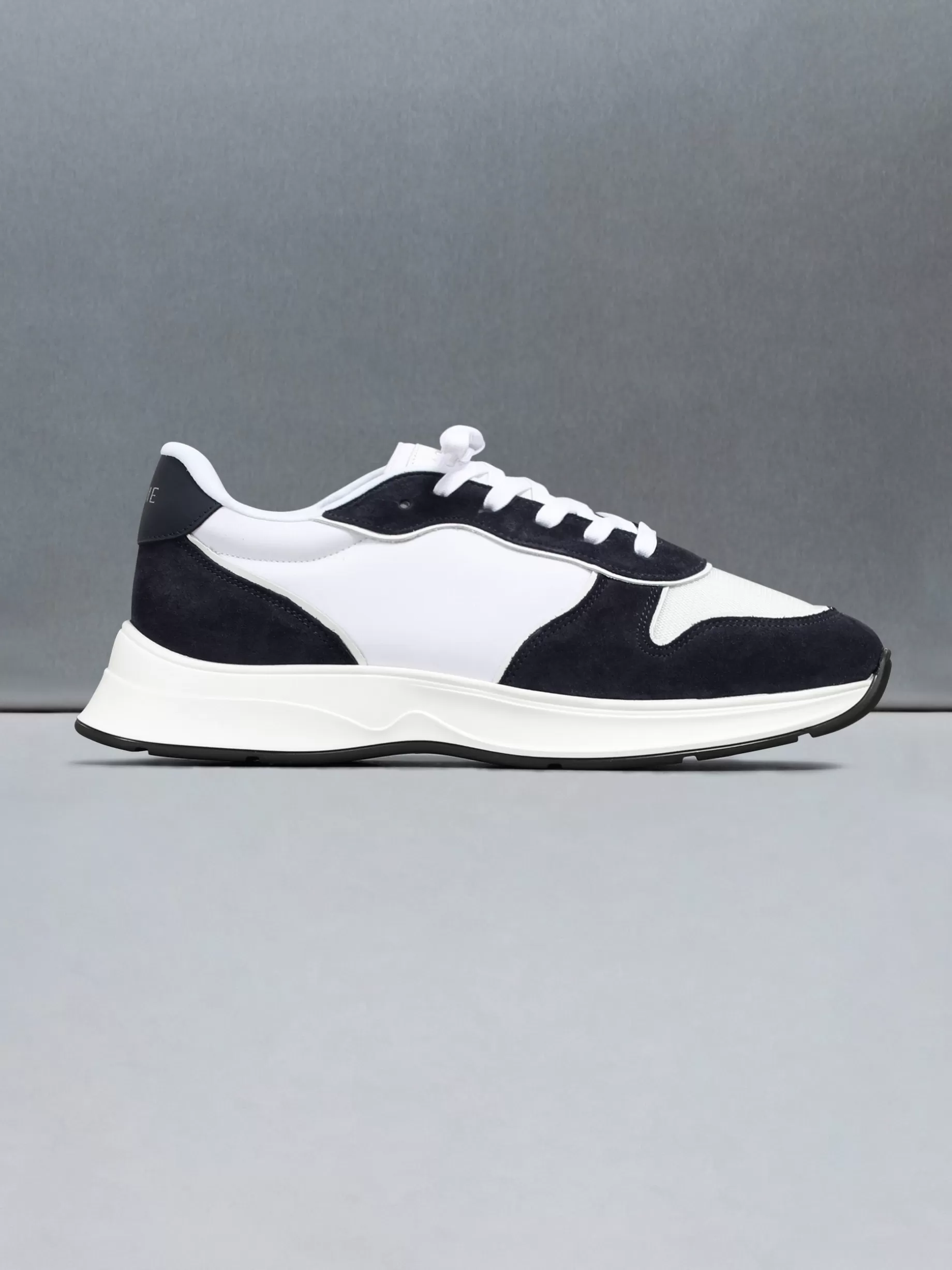 Best ARNE Hybrid Runner - White Navy WhiteNavy