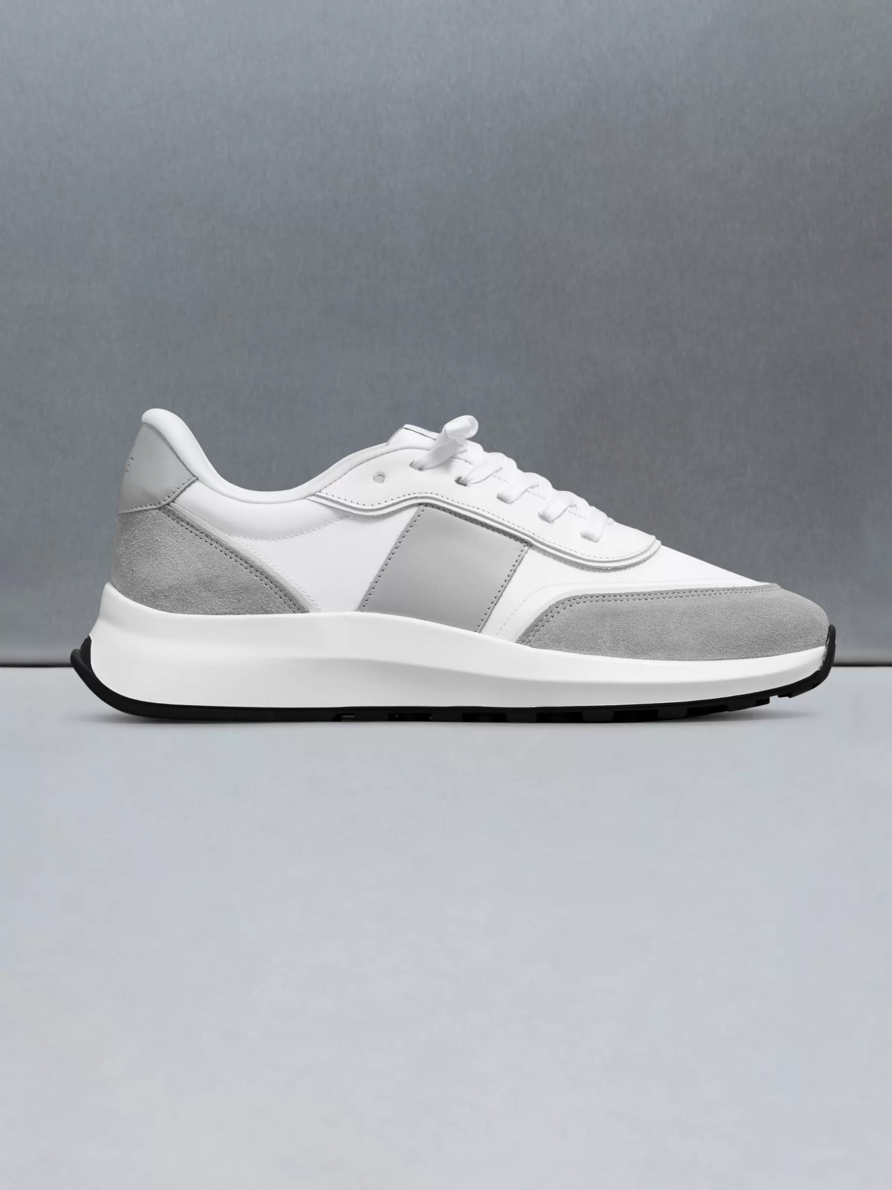 Flash Sale ARNE Low Runner 2.0 - White Grey WhiteGrey