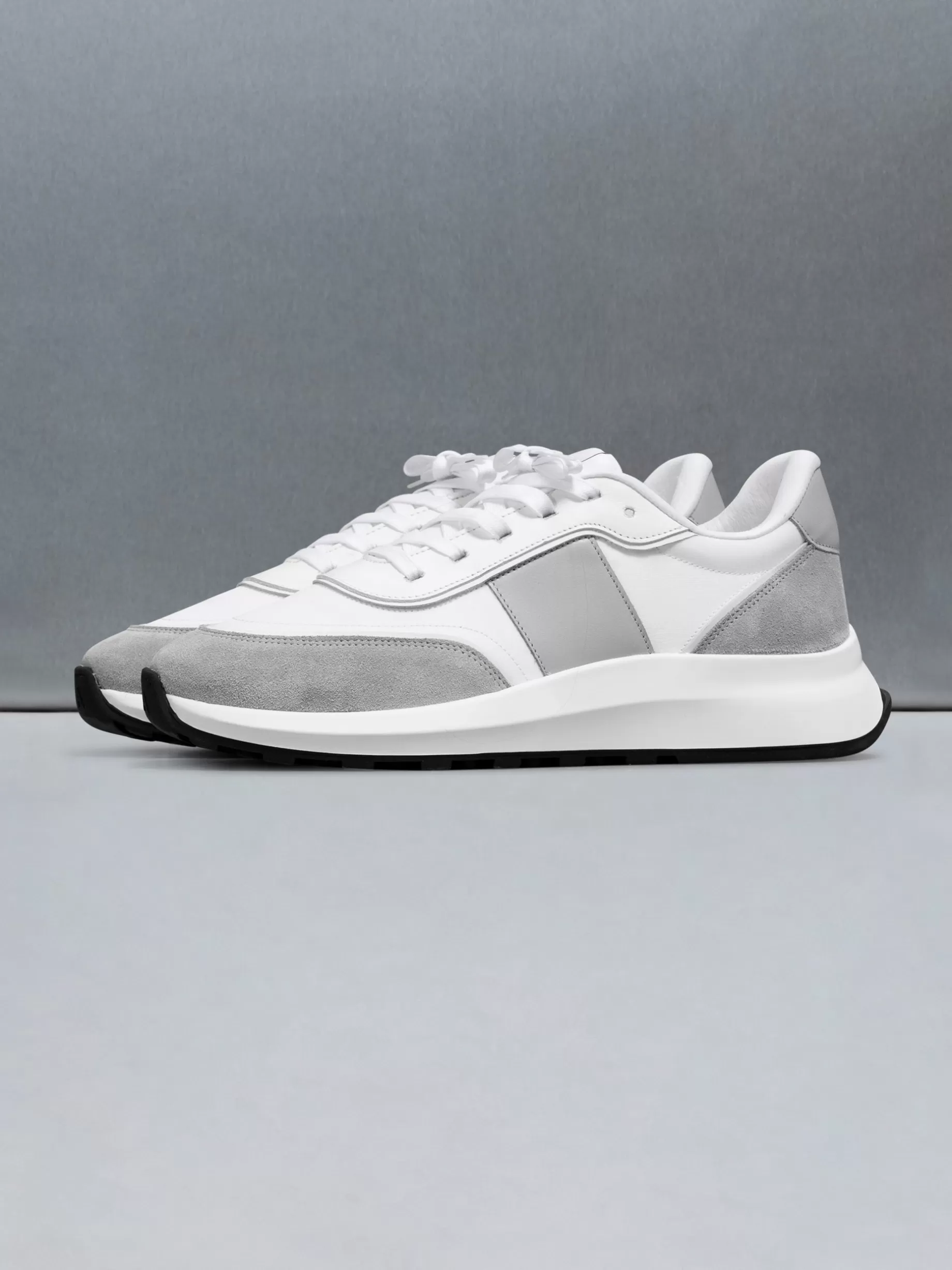 Flash Sale ARNE Low Runner 2.0 - White Grey WhiteGrey