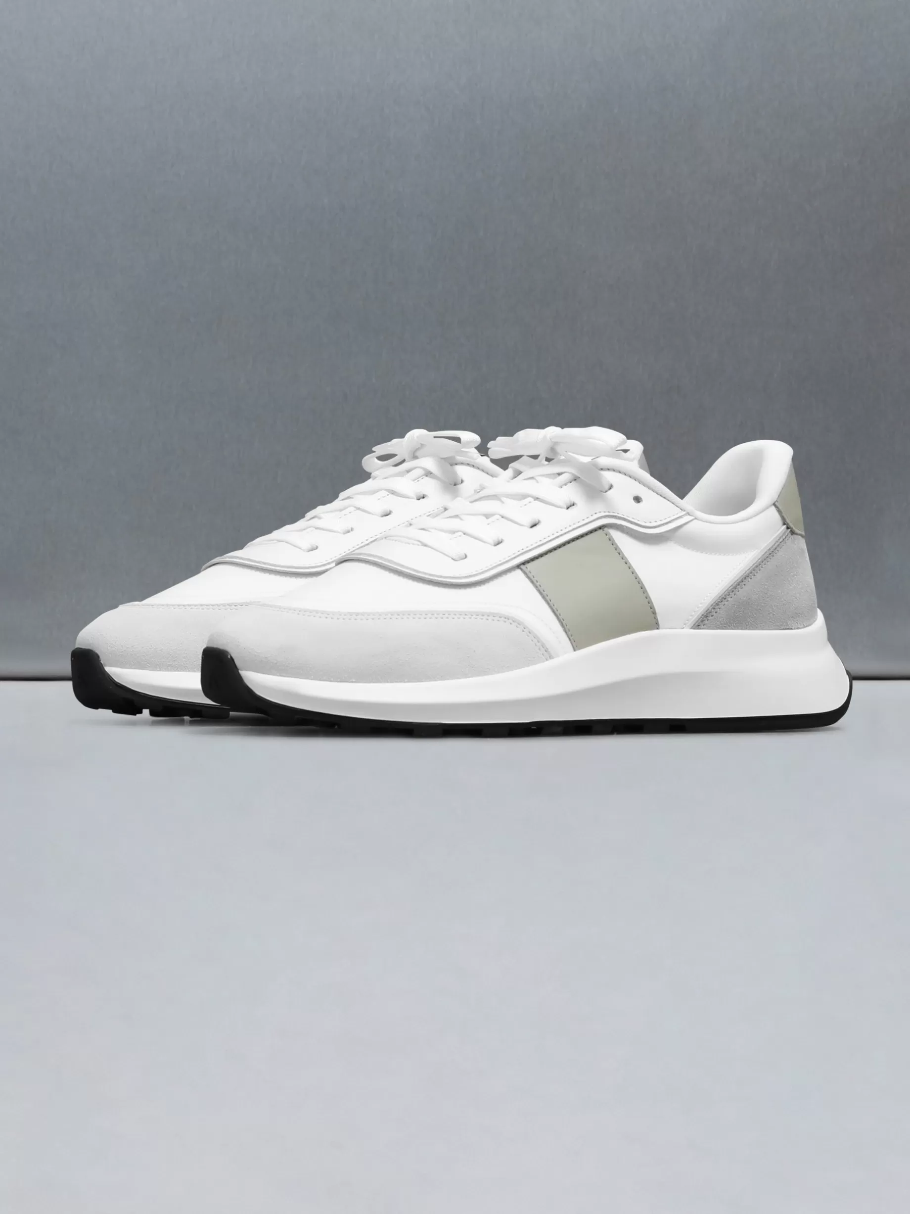 Shop ARNE Low Runner 2.0 - White Sage WhiteSage