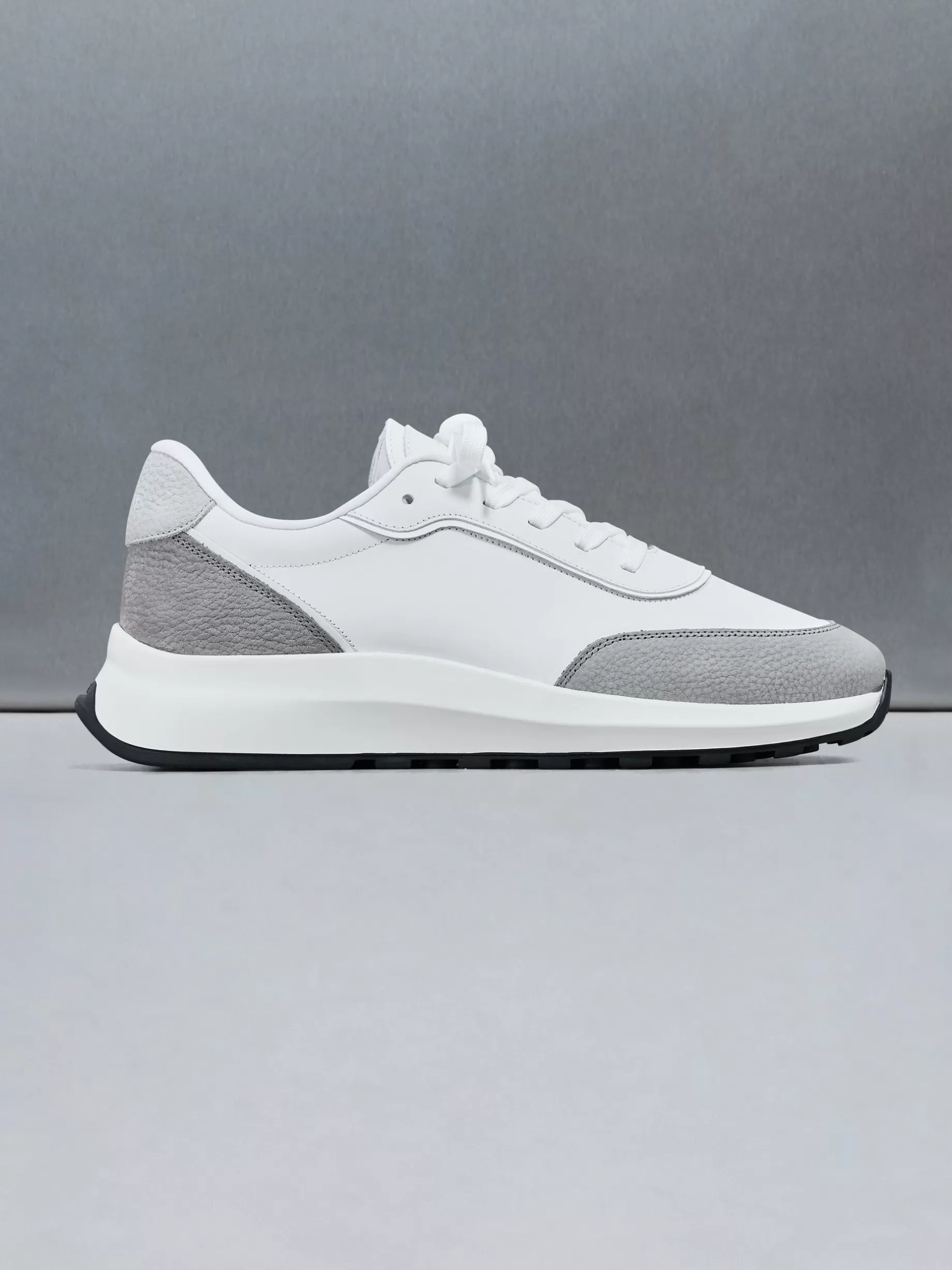 New ARNE Low Runner - White Slate Grey WhiteSlateGrey