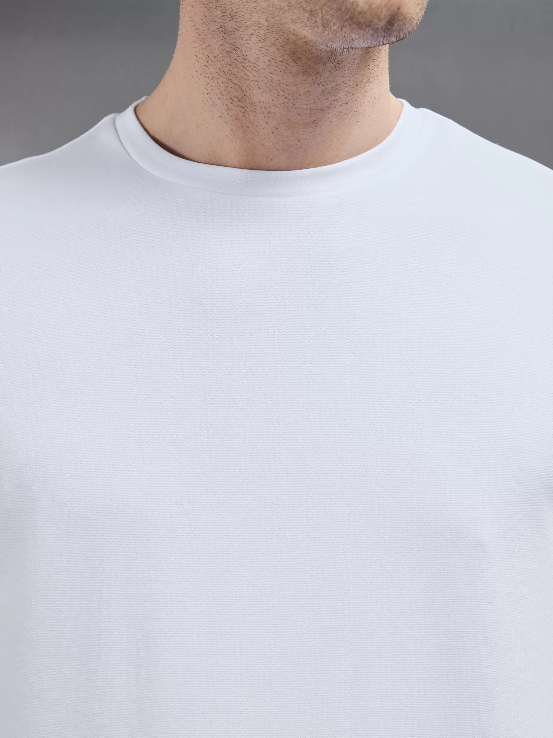 Store ARNE Mid Weight Interlock Essential T-Shirt - White