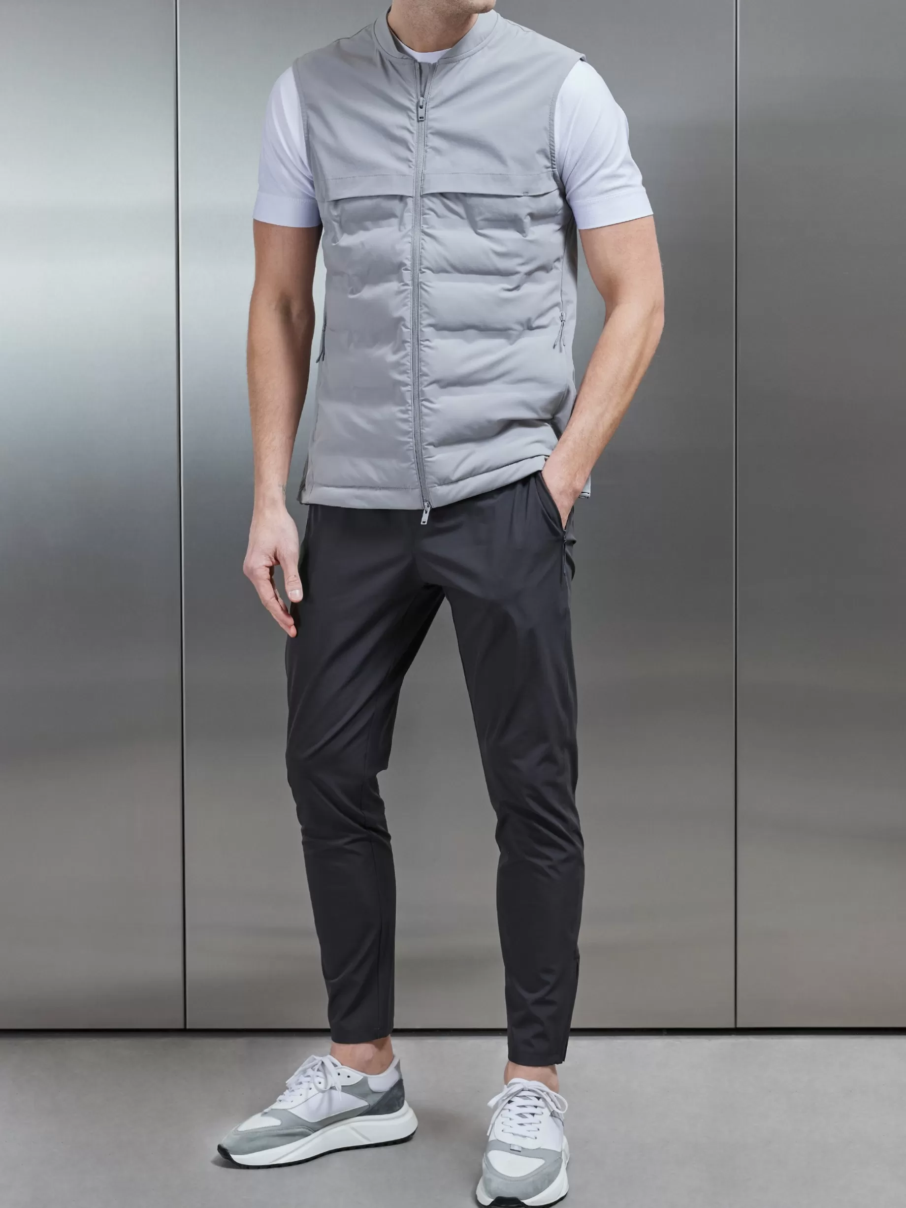 Sale ARNE Performance Gilet - Mid Grey MidGrey