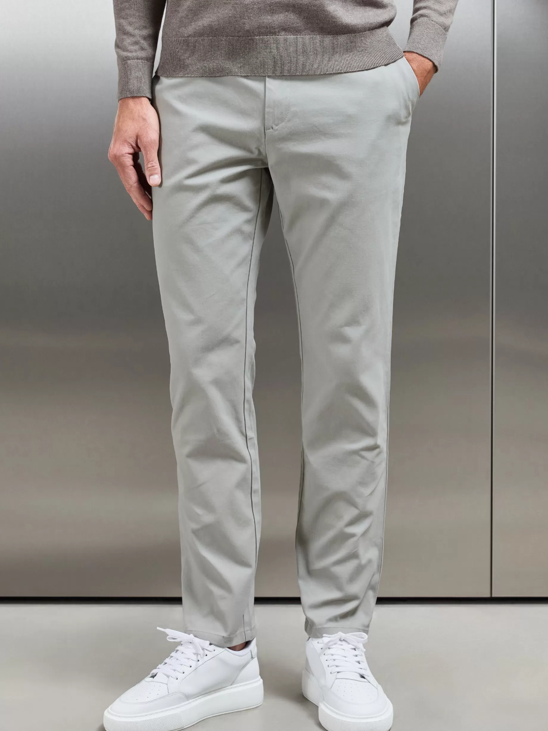 Store ARNE Relaxed Fit Chino Trouser - Stone