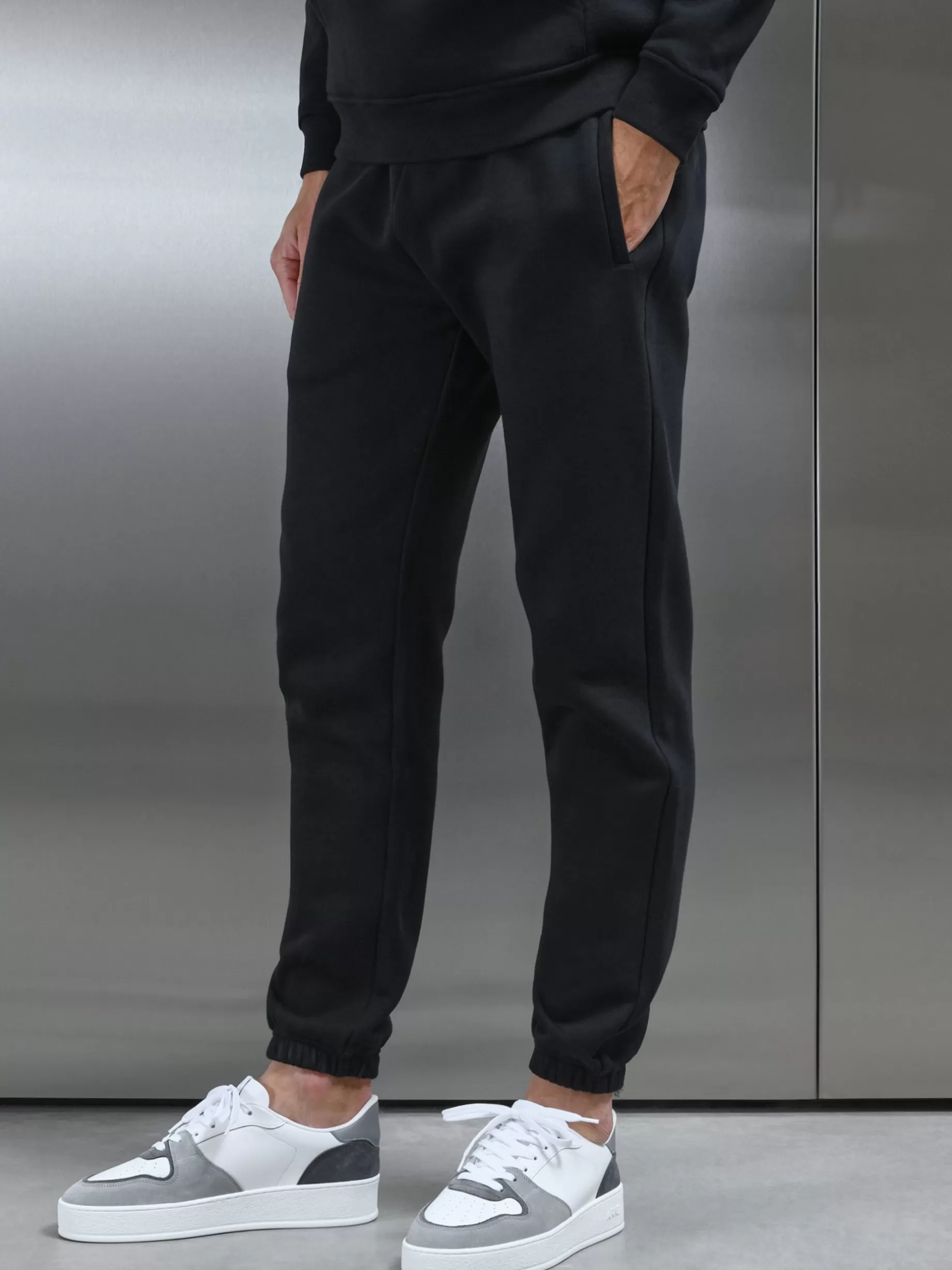 Fashion ARNE Relaxed Fit Jogger - Black