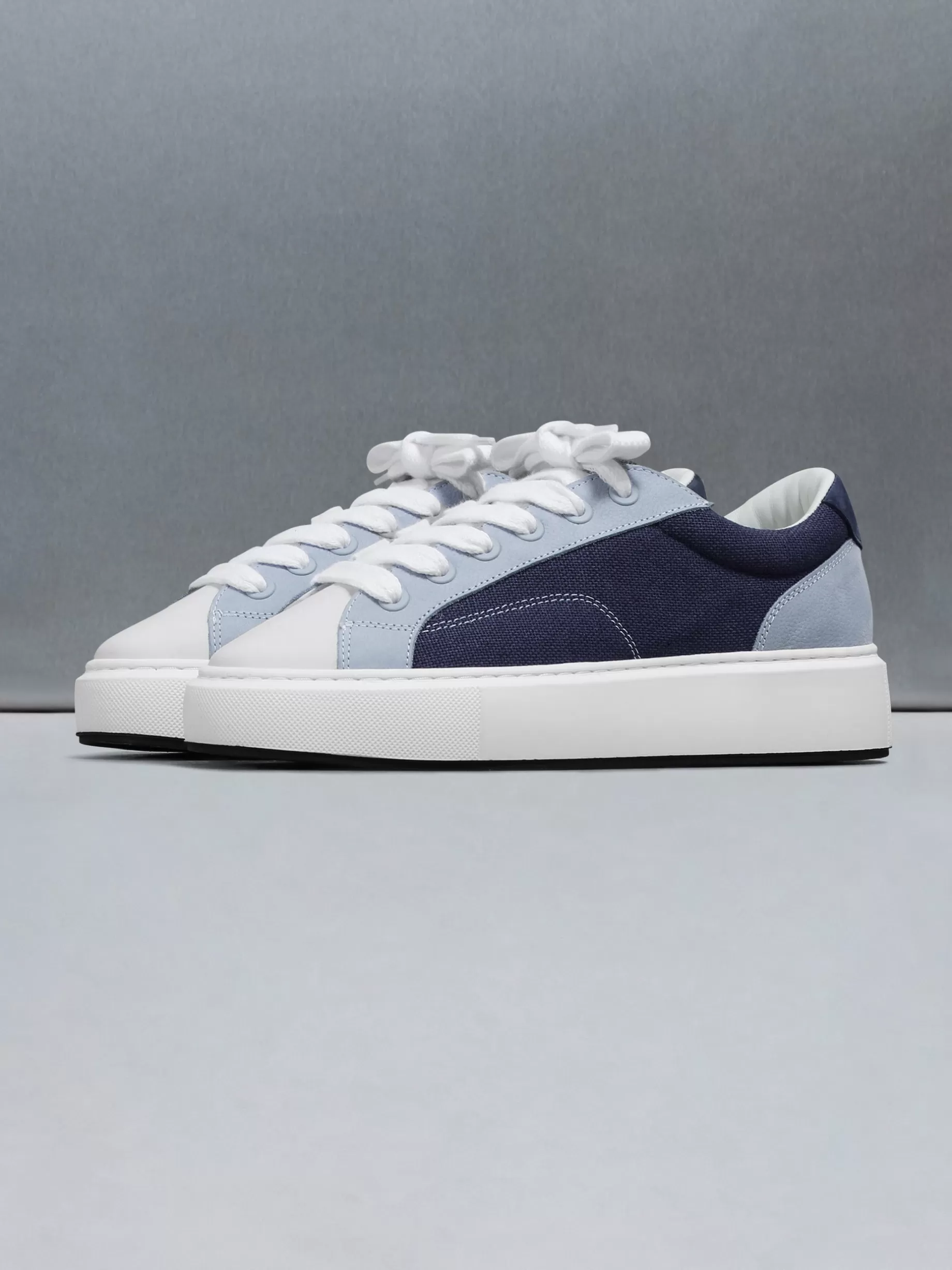 Best ARNE Studio Trainer - Navy