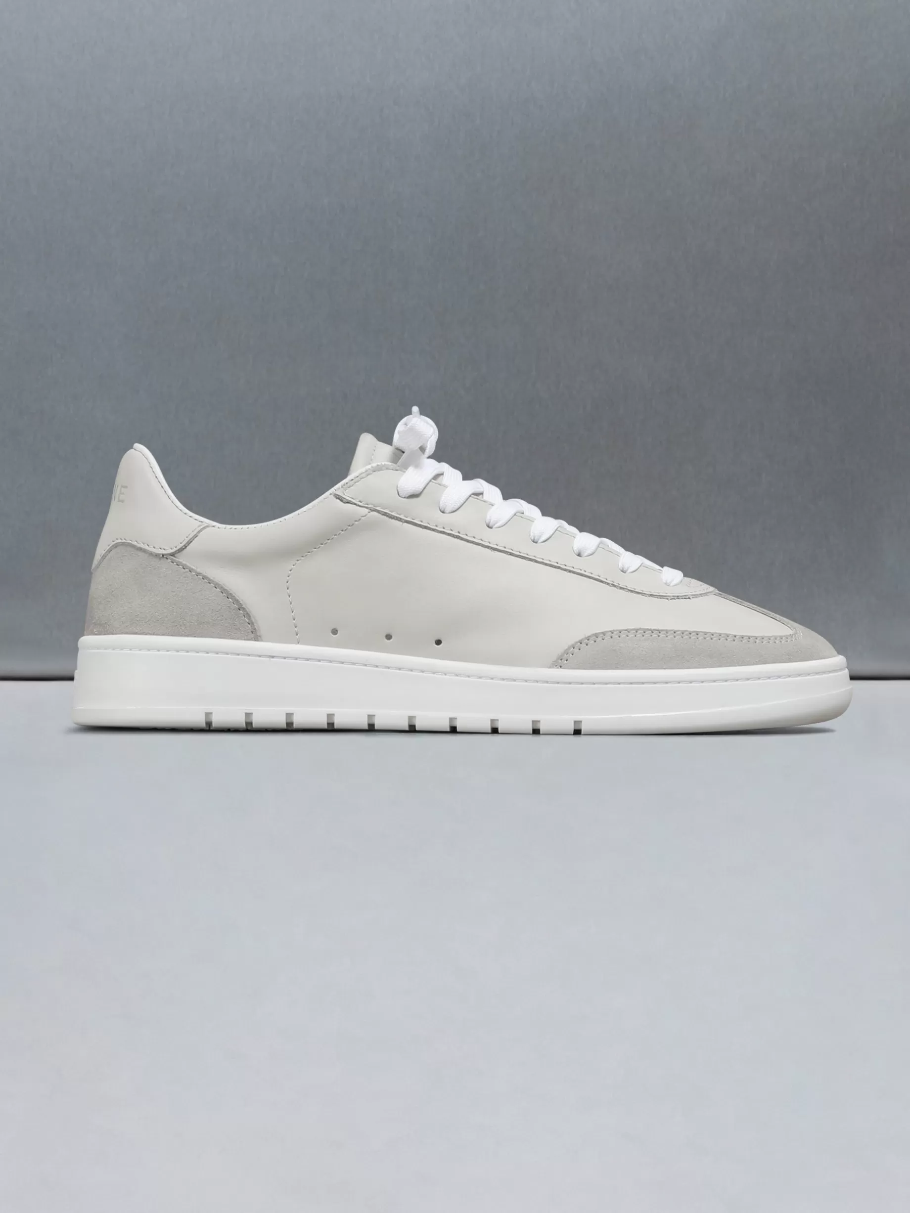 Outlet ARNE Tennis Trainer - Stone