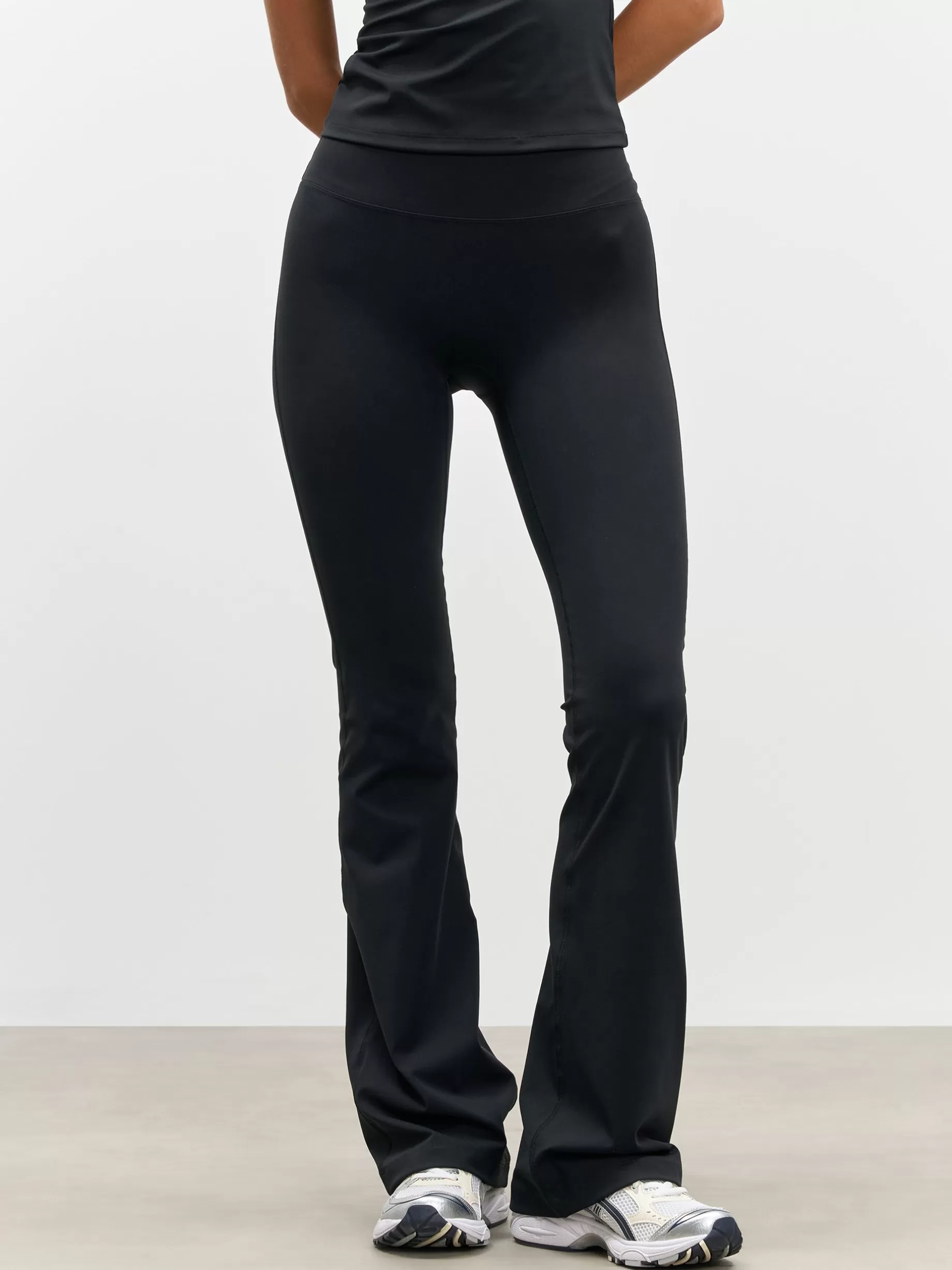 Best ARNE Womens Active Flared Legging - Black