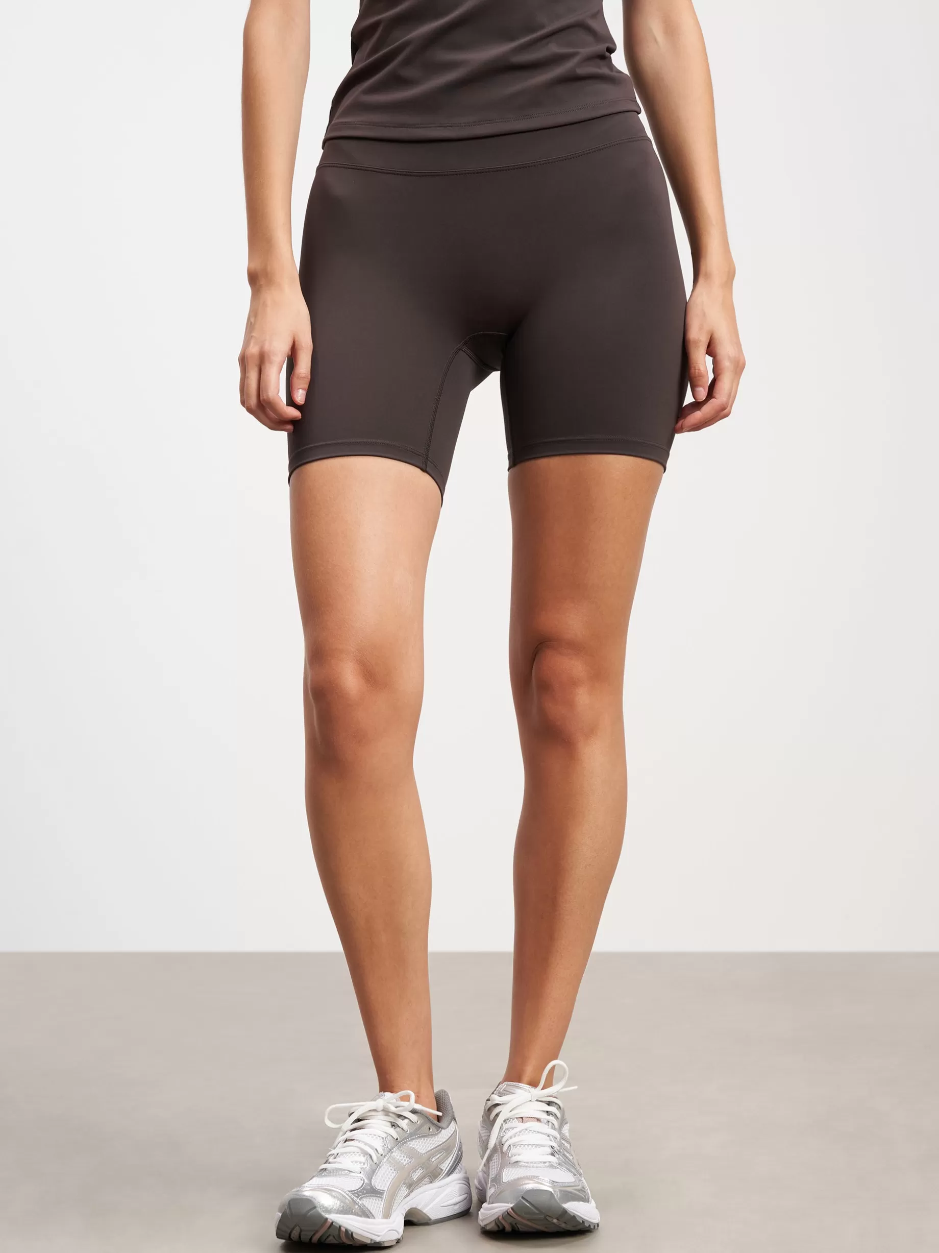 Hot ARNE Womens Active Short - Brown