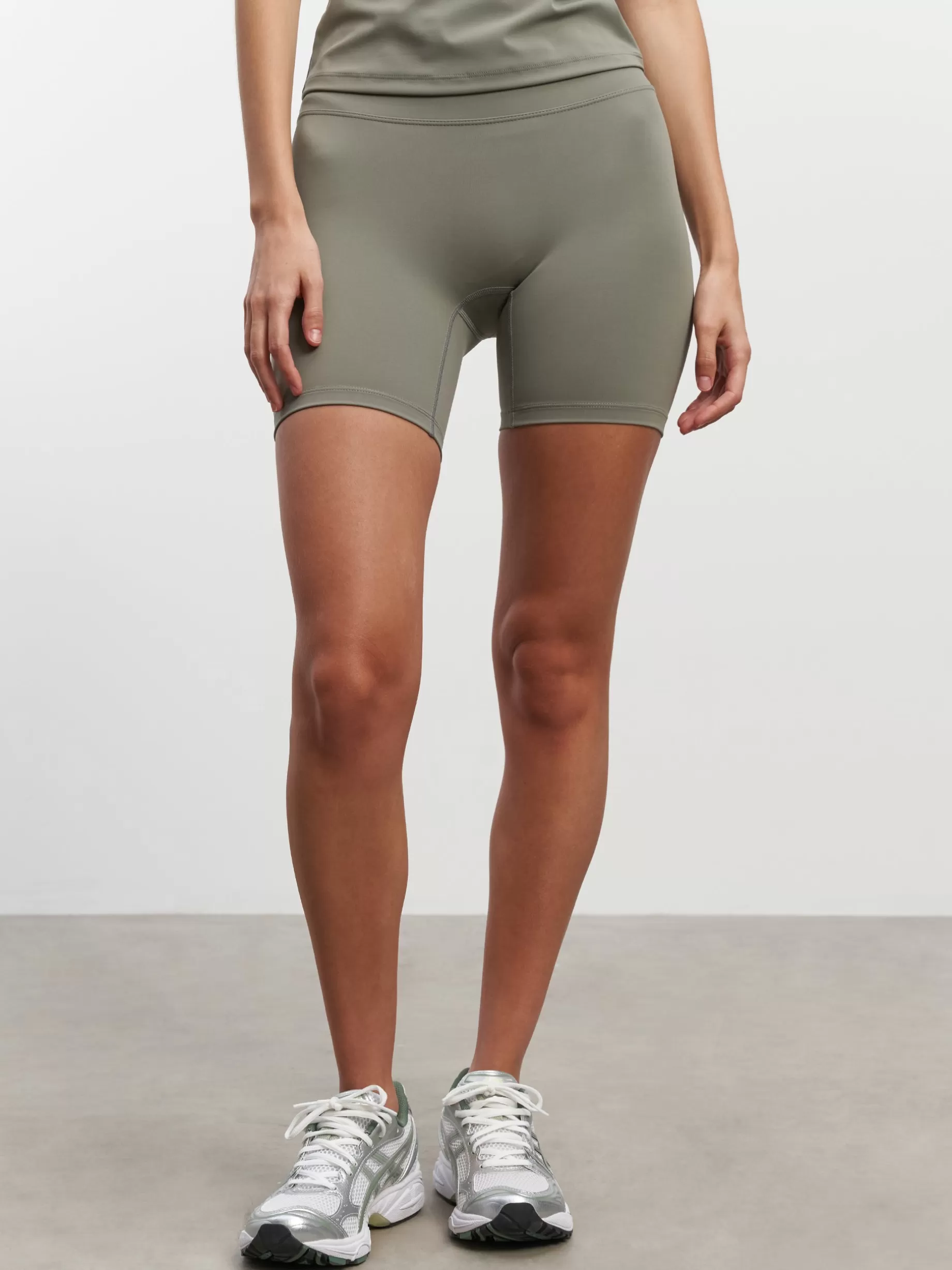 Fashion ARNE Womens Active Short - Sage