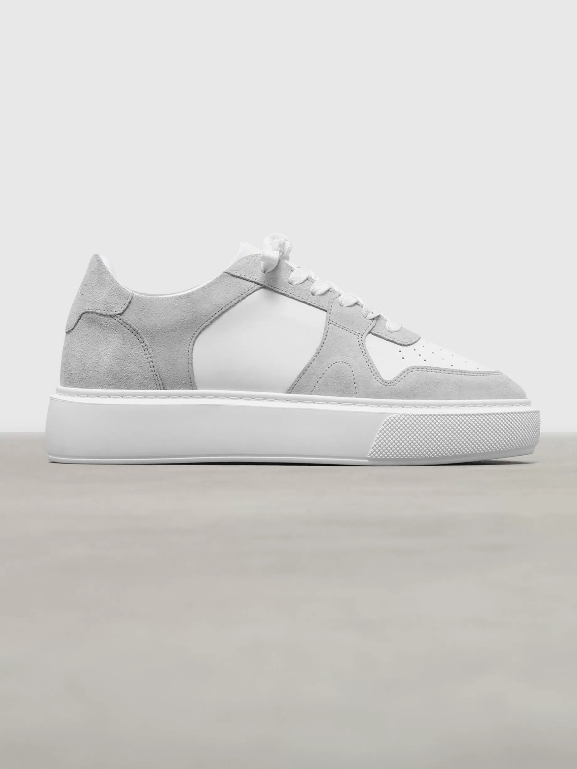 Sale ARNE Womens Court Trainer - White Mid Grey WhiteMidGrey