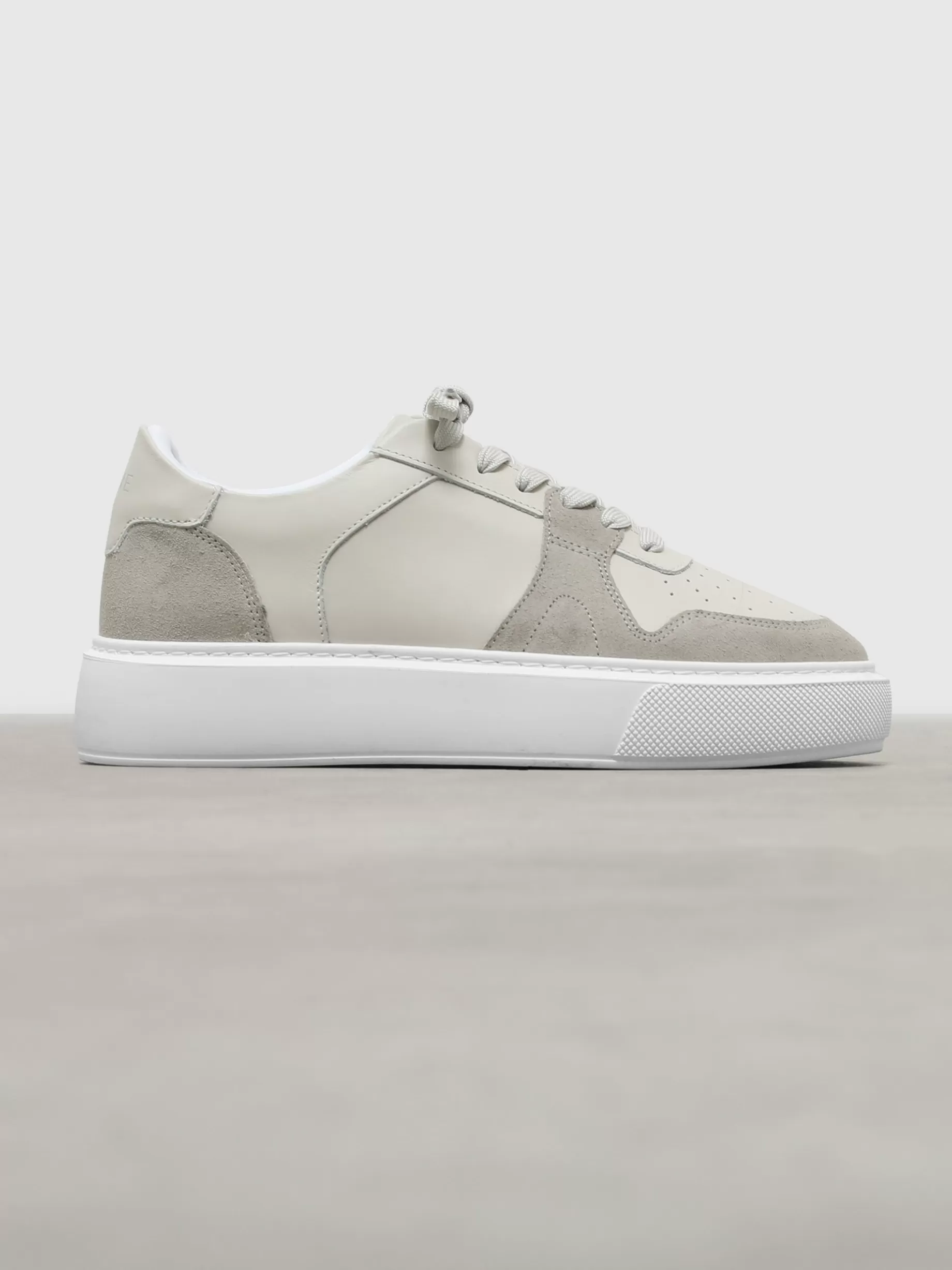 Sale ARNE Womens Court Trainer - Stone