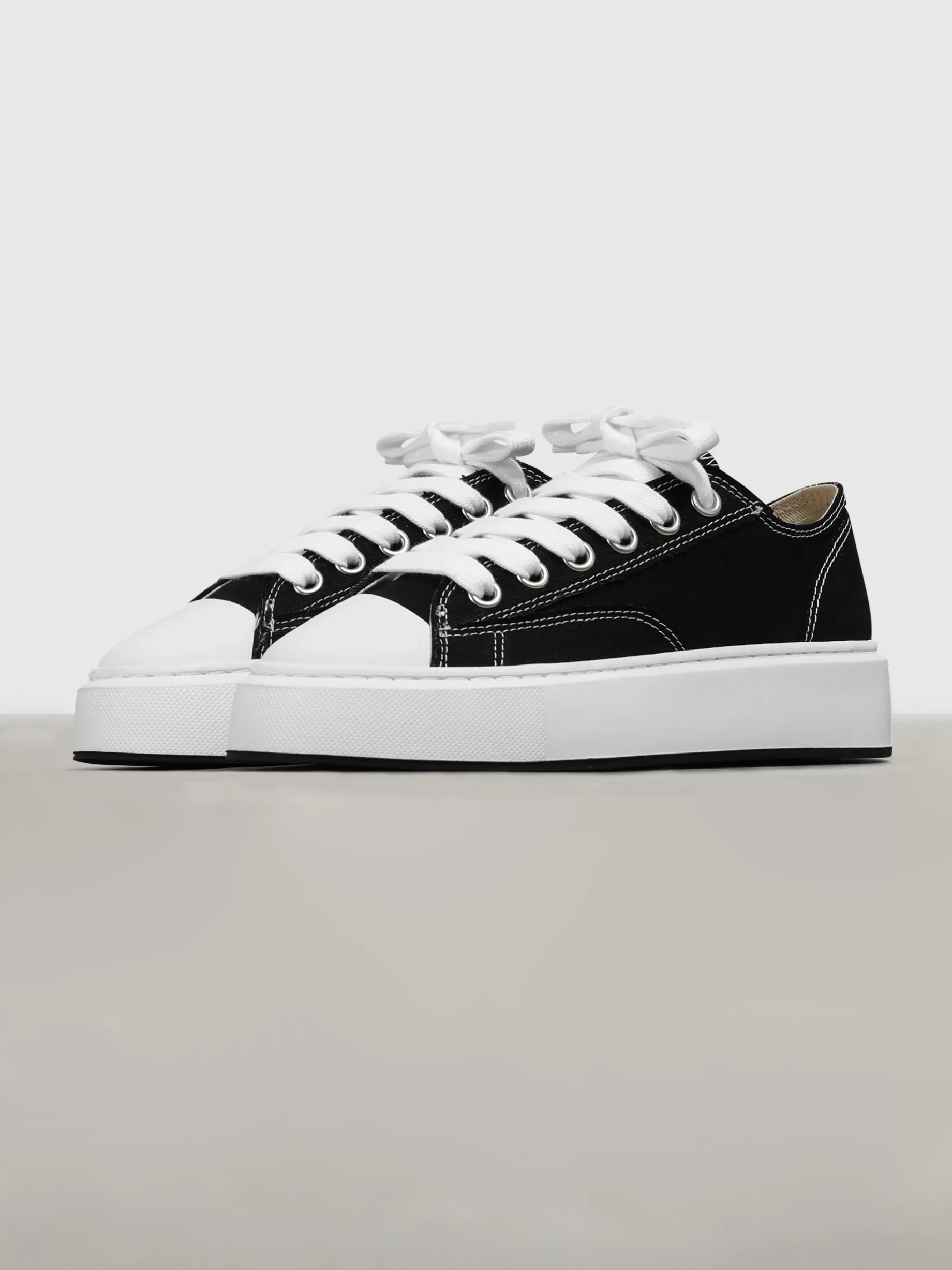 Flash Sale ARNE Womens Homerun - Black White BlackWhite