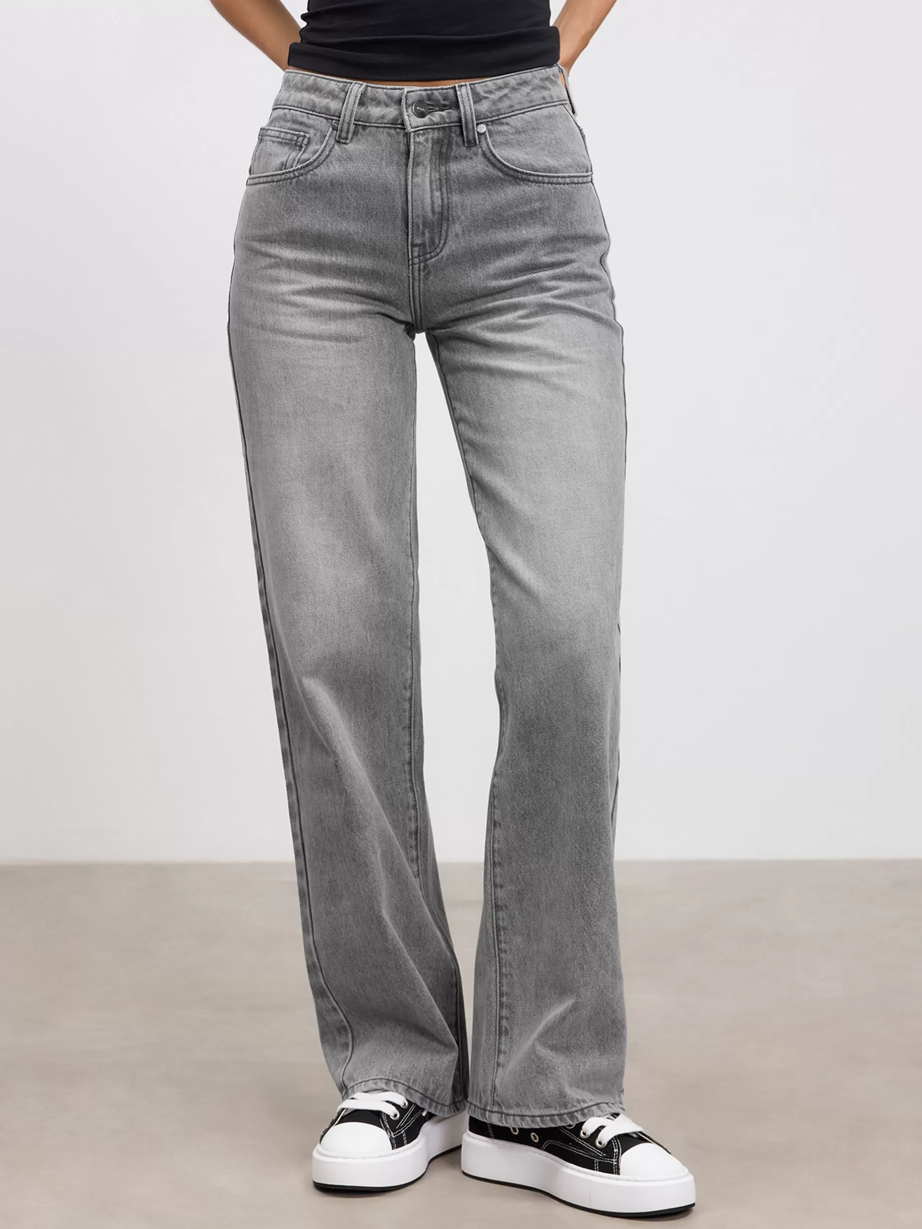 Best Sale ARNE Womens Mid Rise Straight Denim Jean - Grey Wash GreyWash