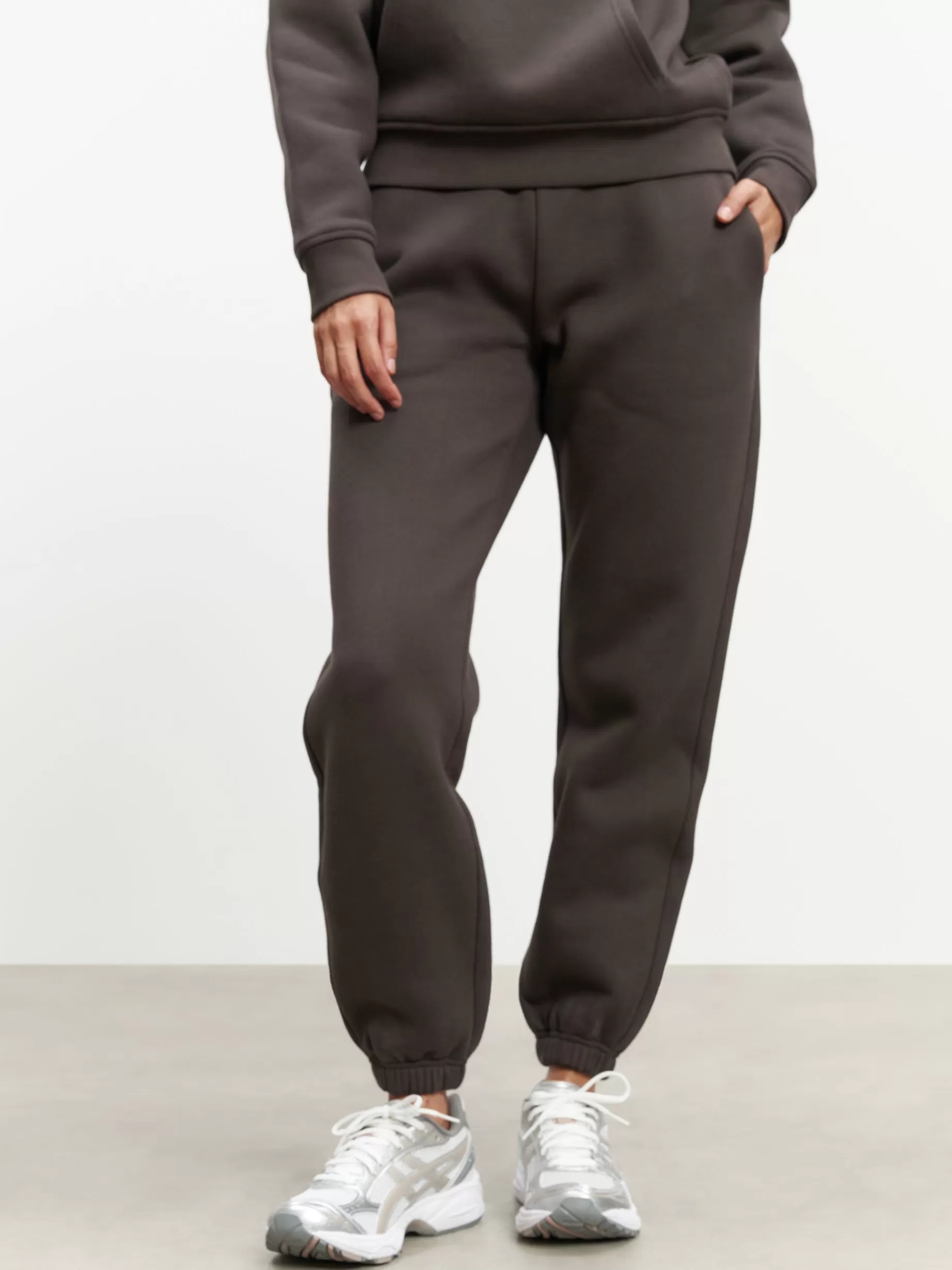 Best ARNE Womens Relaxed Cuffed Jogger - Brown