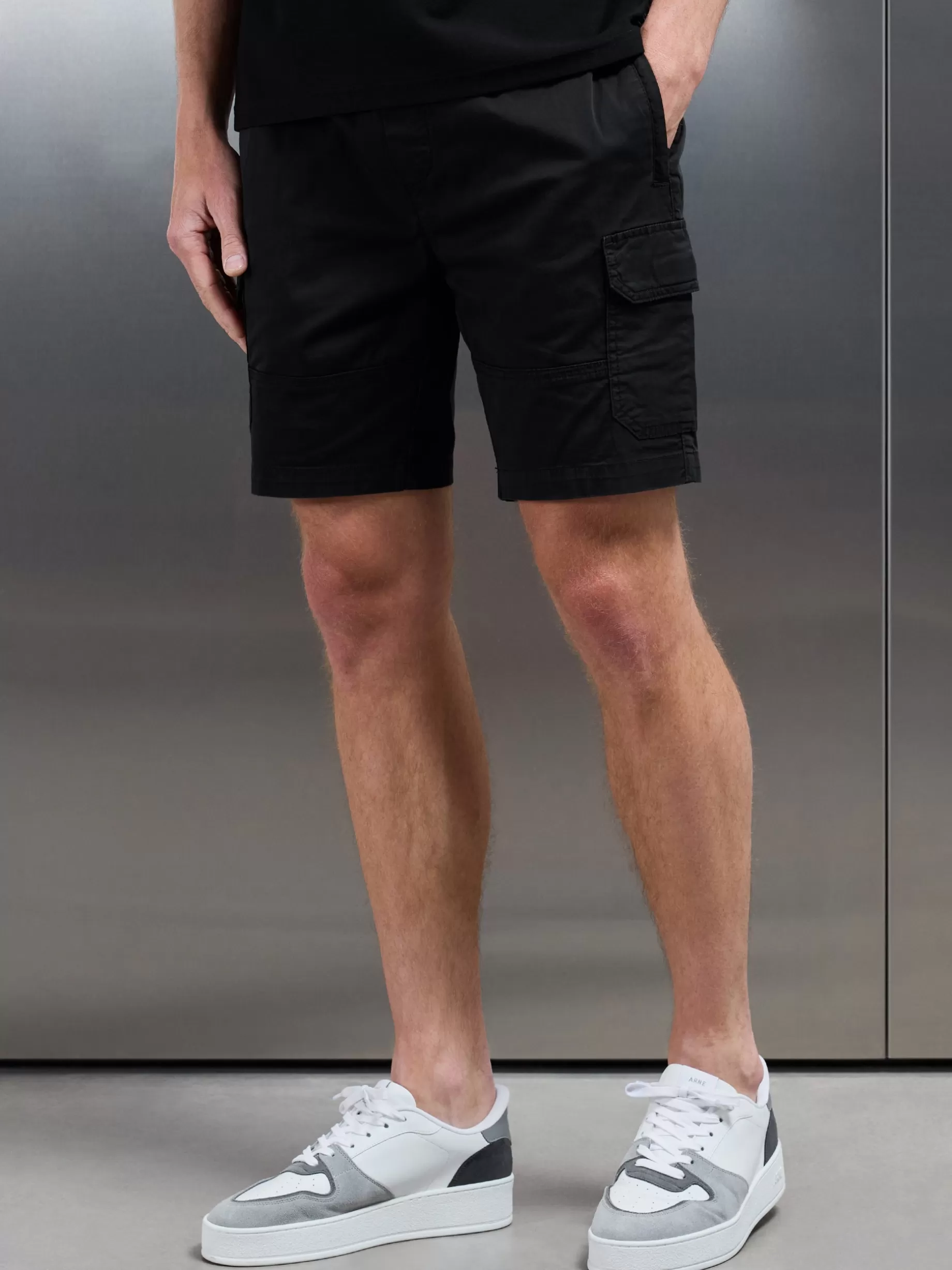 Store ARNE Worker Cargo Short - Black