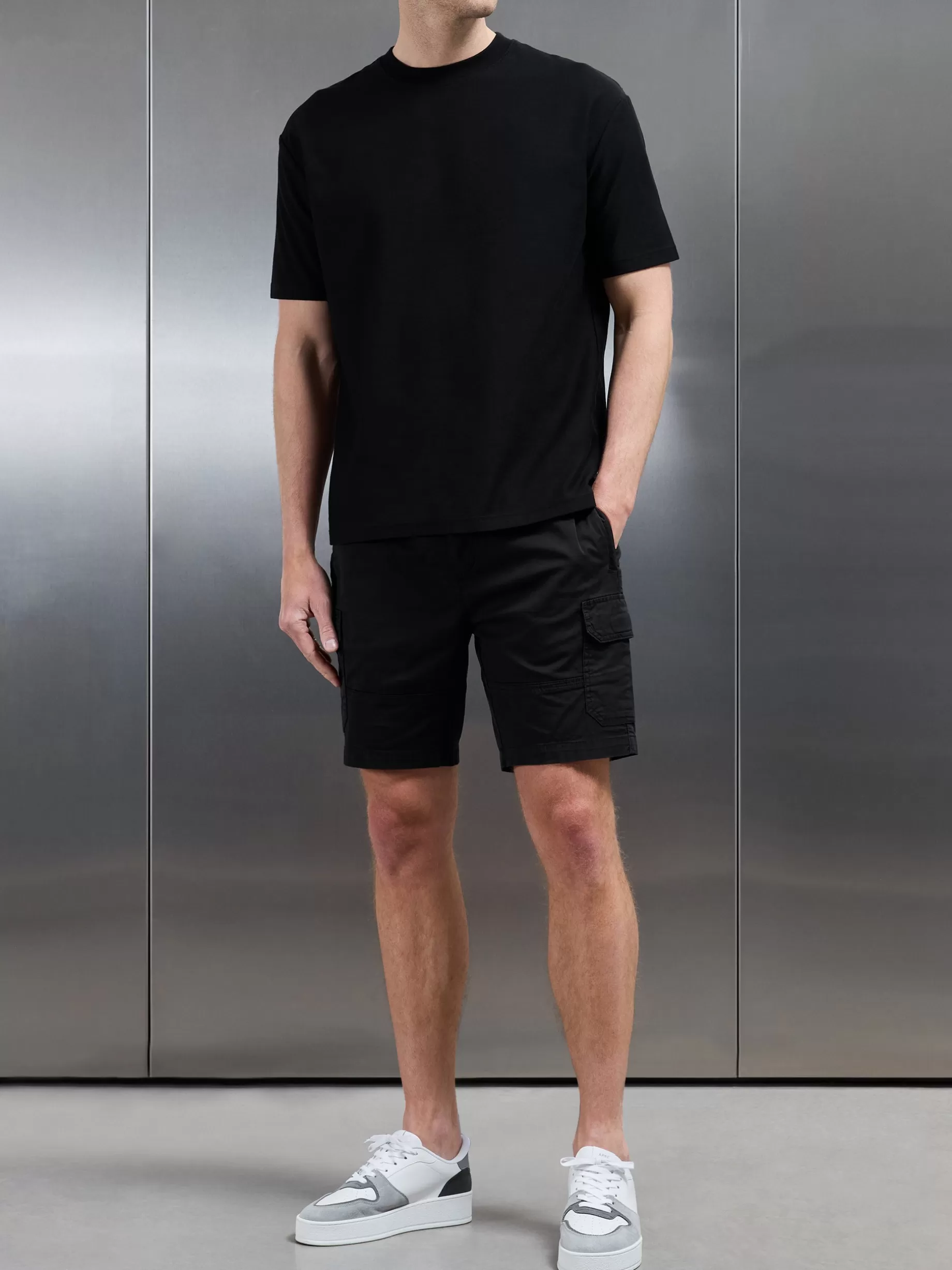 Store ARNE Worker Cargo Short - Black